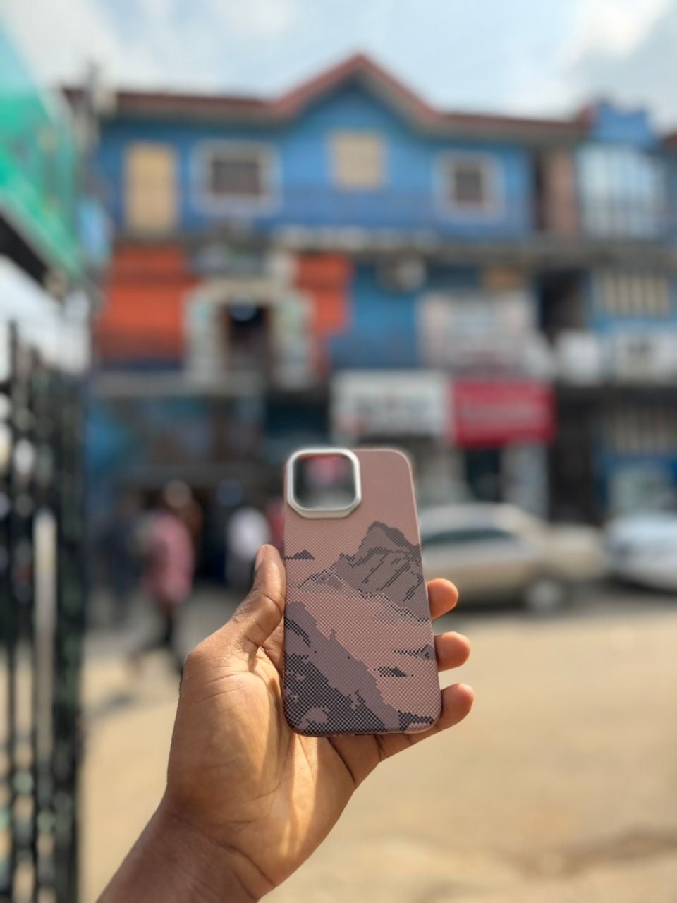 Real Kevlar Aramid Carbon Fiber Ultra thin Protective Case with MagSafe charging base for iPhone 17 pro max , 17 pro , 16 pro max and Samsung galaxy z fold 7