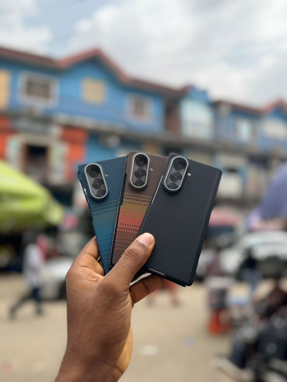 Real Kevlar Aramid Carbon Fiber Ultra thin Protective Case with MagSafe charging base for iPhone 17 pro max , 17 pro , 16 pro max and Samsung galaxy z fold 7